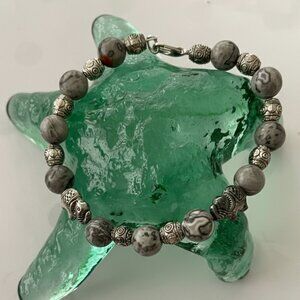 Grey Scenery Jasper & Silver Elephant Gemstone Bracelet